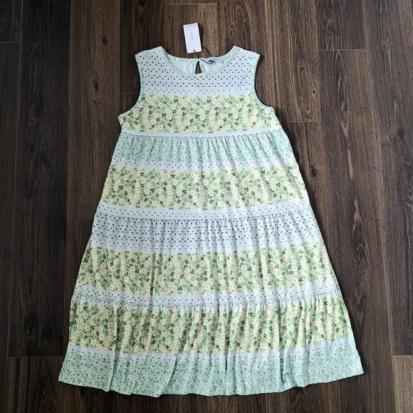 Charming Charlie Dresses & Skirts - NWT Charming Charlie Flowy Maxi Dress Soft Gardening Floral Cottage Feminine